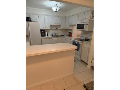 Come see this ideal 2 bedrooms 2 baths conveniently located in