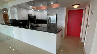 Come see the amazing Hollywood Hallmark! This is a double pent