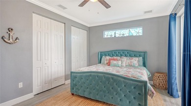 Live the island dream in this beautifully renovated Bradenton