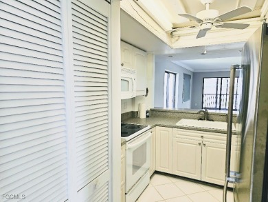 EXPERIENCE THE ULTIMATE RIVERFRONT LIFESTYLE! Welcome to this