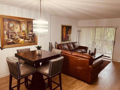 ** Kings Point 55+ Community** Close to Everything** Man Gated