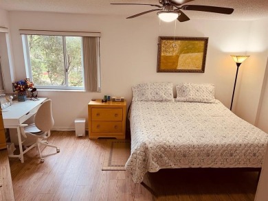 ** Kings Point 55+ Community** Close to Everything** Man Gated