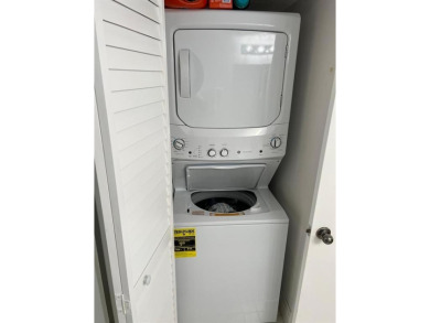 ** Kings Point 55+ Community** Close to Everything** Man Gated