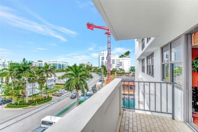 Bright and Spacious 2-Bed, 2-Bath Condo with Stunning Sunset