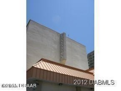 WOW! WHAT A VIEW. BEAUTIFUL PET FRIENDLY CONDO. ALL UTILITIES