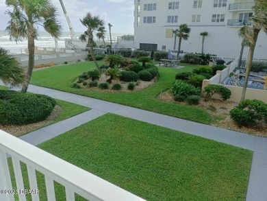 WOW! WHAT A VIEW. BEAUTIFUL PET FRIENDLY CONDO. ALL UTILITIES