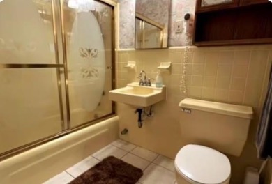 ABSOLUTLY STUNNING AREA TO WALK TO THE BEACHES, ENJOYING SOUTH