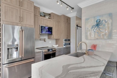 Enjoy your tropical retreat in the heart of Old Town Key West