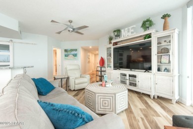 COMPLETELY RENOVATED 3 BED / 3 BATH SKYHOME! Breathtaking views