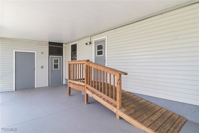 ESTATE SALE - ADA/wheel chair accessible home in a 55+ Community