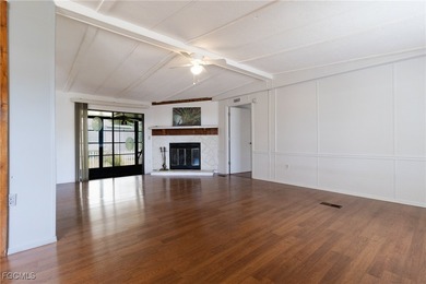 ESTATE SALE - ADA/wheel chair accessible home in a 55+ Community