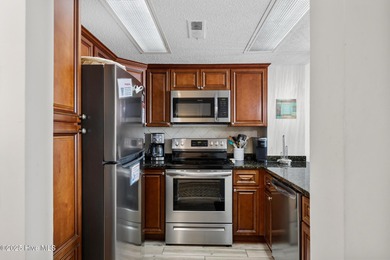 Welcome to this top-floor, fully furnished 2-bedroom, 2-bathroom