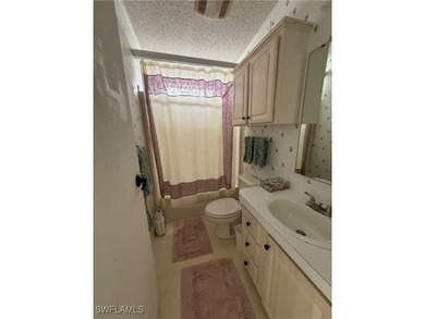 Welcome to Fountain View, North Fort Myers' best-kept secret