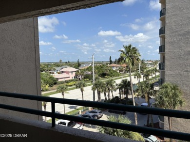 PRICED TO SELL! This immaculate end unit, 4th floor, 2 bedroom-2