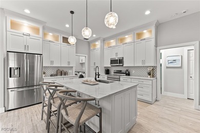 IMAGINE YOUR HOLIDAYS HERE ! SEE IT BEFORE THE SNOWBIRDS ARRIVE