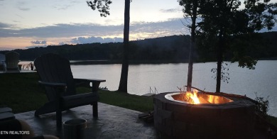 EXPERIENCE THE BES OF LAKEFRONT LIVING IN THIS APPROX. 3,000 SQ