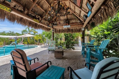 Builders own waterfront, 4b/4b, corner lot, dead-end by