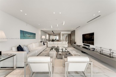 Located in the exclusive Oceana Bal Harbour, this beautifully