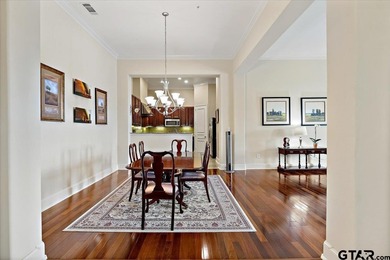 The luxurious lifestyle! Welcome to your every own Penthouse