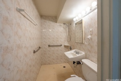 Excellent Value in the Heart of Honolulu! This ground floor