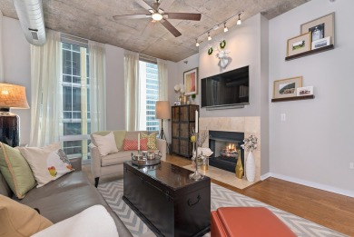 You don't want to miss this beautiful 2 bedroom, 1 bathroom