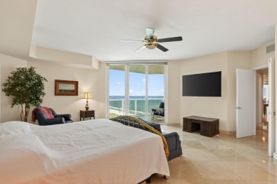 Rarely available Cristelle Cay condo--ready for a quick move-in!