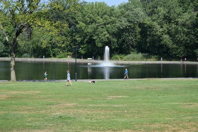 Generous in size at 1,542 sq. ft., this East-facing 2-bedroom