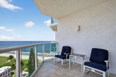 Rarely available Cristelle Cay condo--ready for a quick move-in!