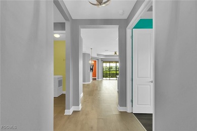 Beautifully Upgraded Villa with Water View - Steps from the