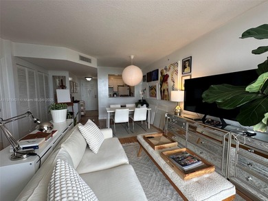 Beautiful 1-bed, 1-bath apartment, very close from the heart of