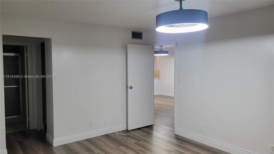 BEAUTIFUL 2/2 CONDO IN QUIET & SOUGHT AFTER ENVIRON PHASE 2 55+