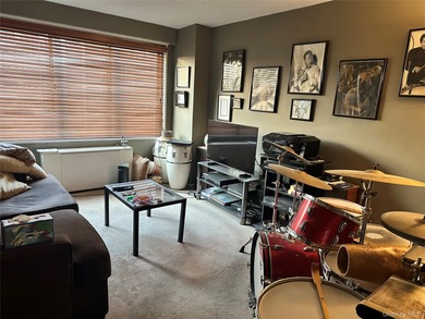 HUGE PRICE REDUCTION! OWNER LISTENING TO ALL OFFERS! Flexible