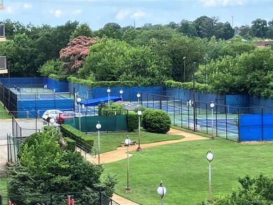 HUGE PRICE REDUCTION! OWNER LISTENING TO ALL OFFERS! Flexible