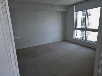 Nice 1 bedroom 1 bath unit, unfurnished , big balcony facing
