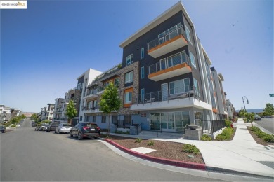 Modern 2BR/2BA on Communications Hill with one of the most