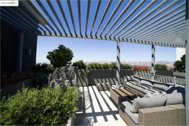 Modern 2BR/2BA on Communications Hill with one of the most