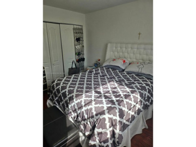 GREAT LOCATION CLOSE TO THE BEACH, CASINOS, DOWNTOWN HOLLYWOOD