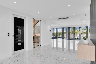 Brand-New Modern Contemporary Waterfront Residence in Key Largo