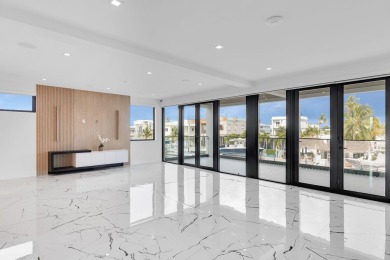 Brand-New Modern Contemporary Waterfront Residence in Key Largo