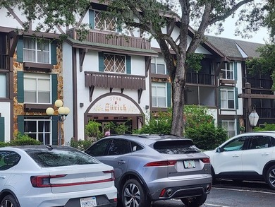 BEAUTIFUL 2BR/2BA CORNER UNIT IN MOVE-IN CONDITION, FEATURING AN