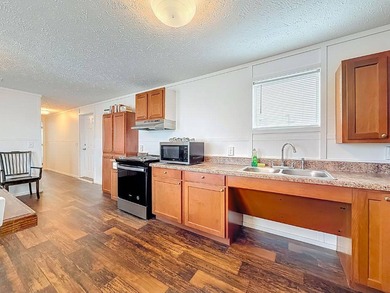 Keep the home where it is, or MOVE IT TO YOUR OWN LOT! Welcome