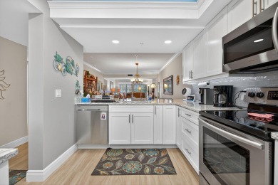 Lovely corner unit 2/2 condo in the Marina at the Bluffs