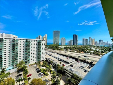 Prime Sunny Isles location! Spacious 1 bed, 1 bath condo with