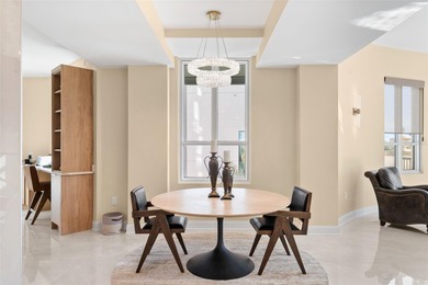 We are proud to present unit 405 in the Plaza on Harbour Island