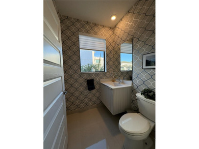 Stunning corner 4-story Townhome at URBANA with view of Paseo