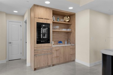 We are proud to present unit 405 in the Plaza on Harbour Island