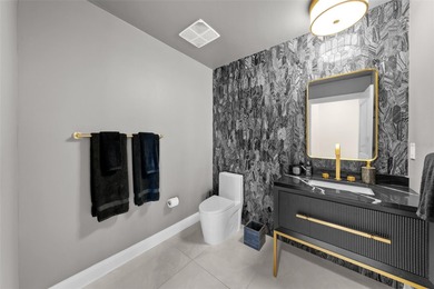 We are proud to present unit 405 in the Plaza on Harbour Island