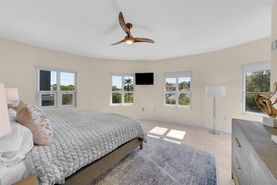 We are proud to present unit 405 in the Plaza on Harbour Island