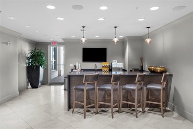 We are proud to present unit 405 in the Plaza on Harbour Island