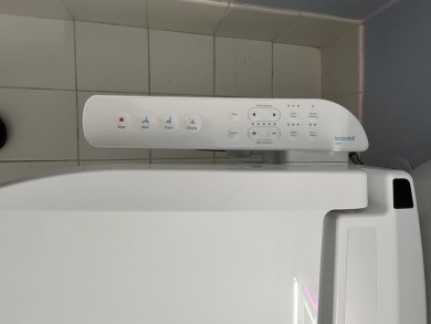 ***AGENT OWNED*** Welcome to this move-in ready, beautifully